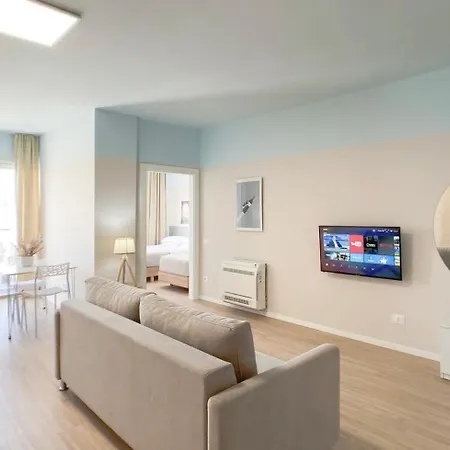 2026 Promo Season Cozy Appartement Golem (Tirana)