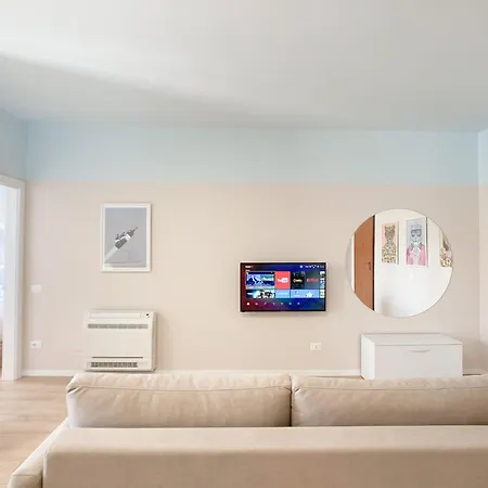 2026 Promo Season Cozy Appartement Golem (Tirana)