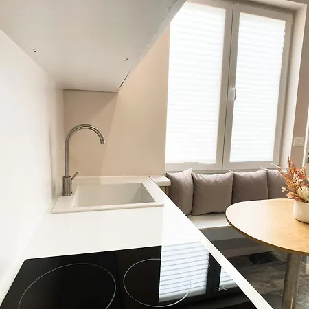 Apartment Promo April 150 Eruo 10 Nights - Home By The Sea Golem (Tirana)