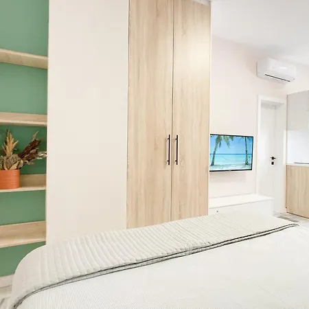Apartment Promo April 150 Eruo 10 Nights - Home By The Sea