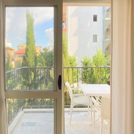 Apartment Promo April 150 Eruo 10 Nights - Home By The Sea *