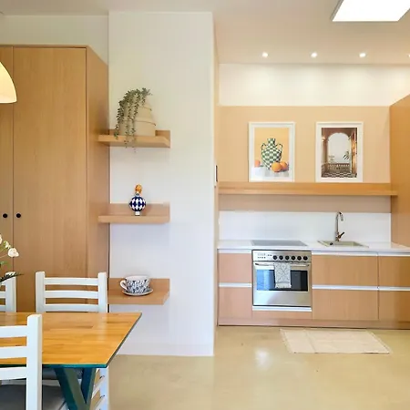 Promo April 150 Eruo 10 Nights - Home By The Sea Golem (Tirana)