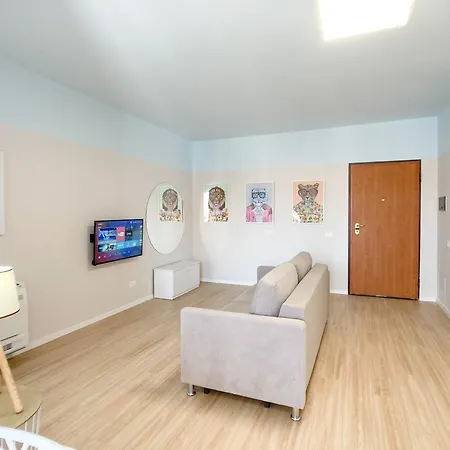 Apartment Promo April 150 Eruo 10 Nights - Home By The Sea