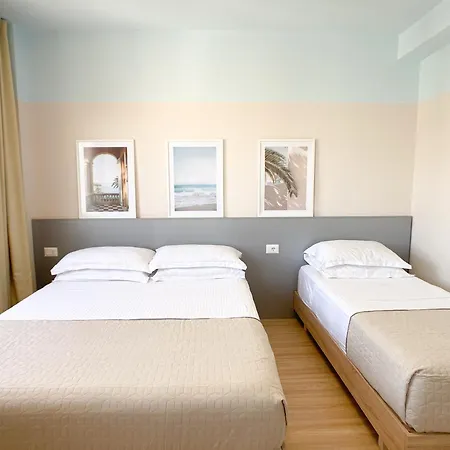 Promo April 150 Eruo 10 Nights - Home By The Sea