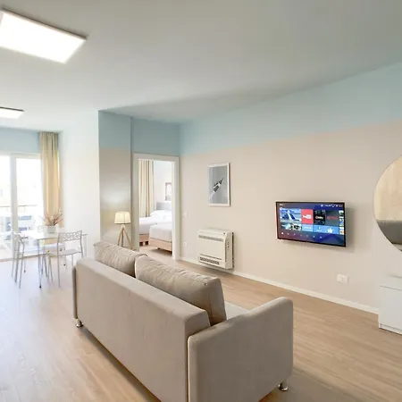 Apartment Promo April 150 Eruo 10 Nights - Home By The Sea