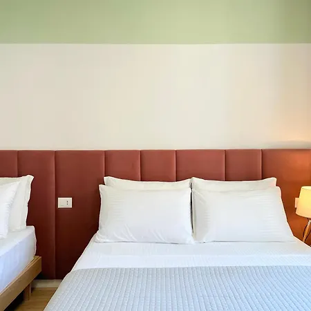Apartment Promo April 150 Eruo 10 Nights - Home By The Sea *