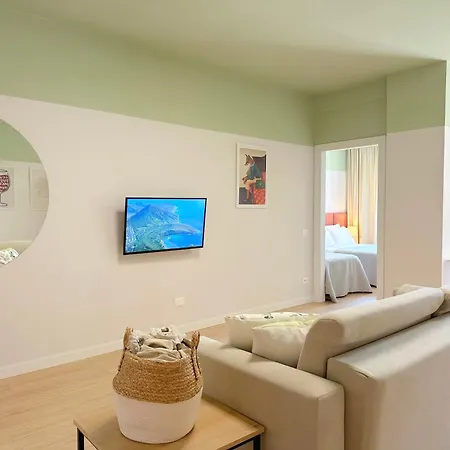 Apartmán 2026 Promo Season Cozy Golem (Tirana)