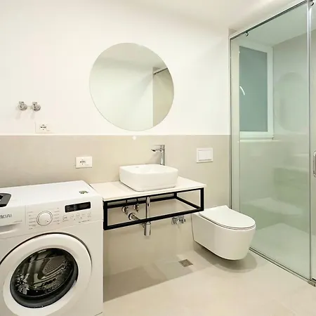 Apartment Promo April 150 Eruo 10 Nights - Home By The Sea Golem (Tirana)