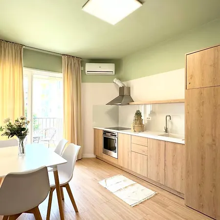 Apartment Promo April 150 Eruo 10 Nights - Home By The Sea