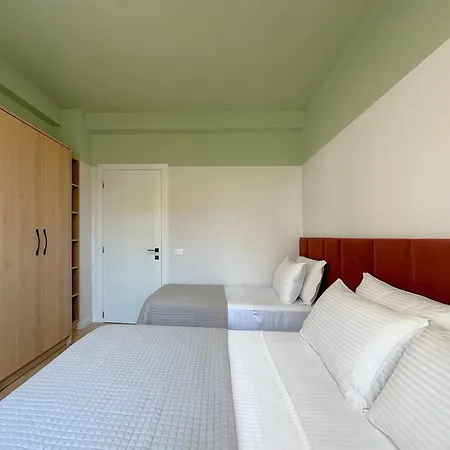 Promo April 150 Eruo 10 Nights - Home By The Sea * Golem (Tirana)