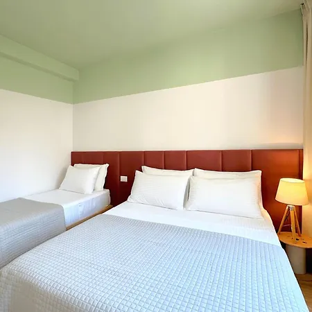 Promo April 150 Eruo 10 Nights - Home By The Sea * Golem (Tirana)