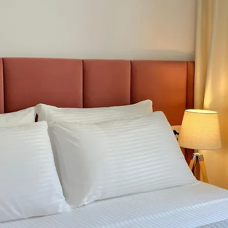 Apartment Promo April 150 Eruo 10 Nights - Home By The Sea